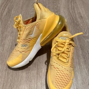Nike Air Max 270 Yellow Sneakers